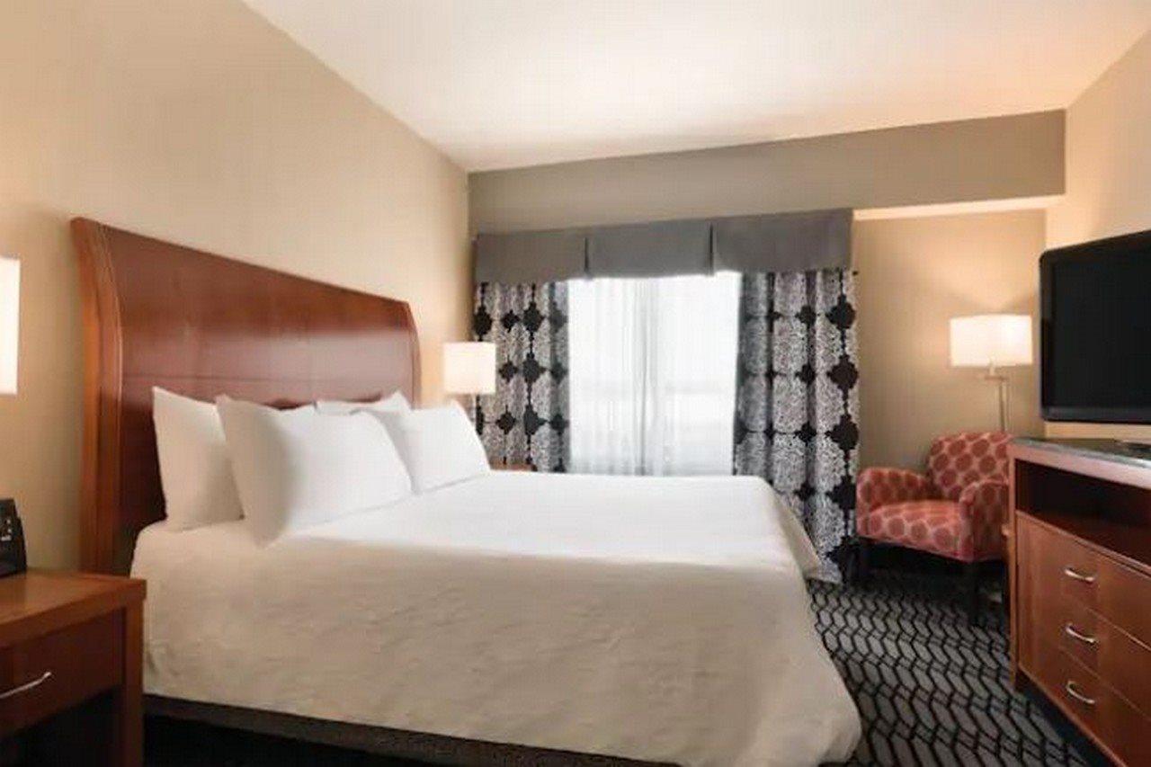 Hilton Garden Inn Akron-Canton Airport Норт-Кантон Экстерьер фото