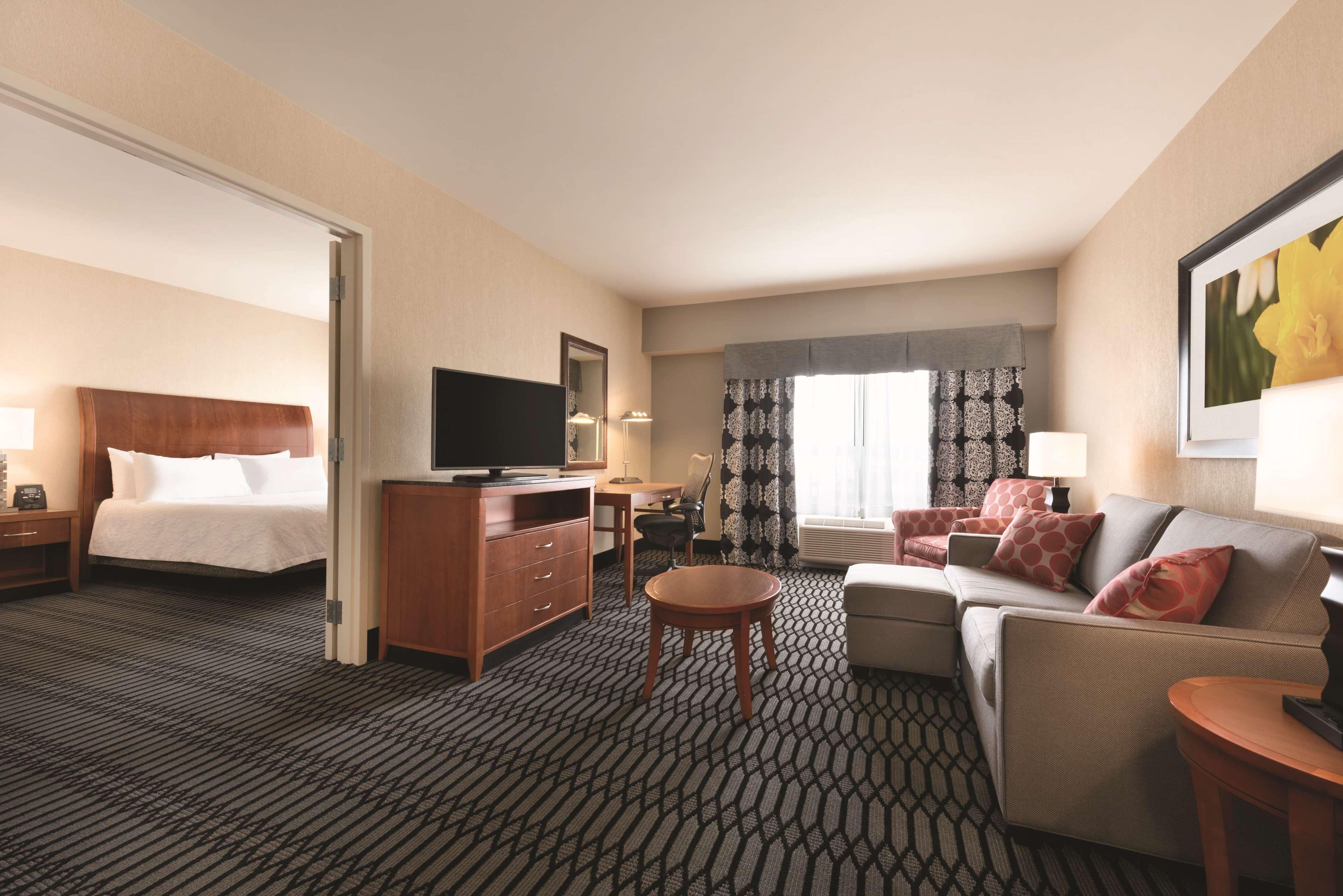 Hilton Garden Inn Akron-Canton Airport Норт-Кантон Экстерьер фото