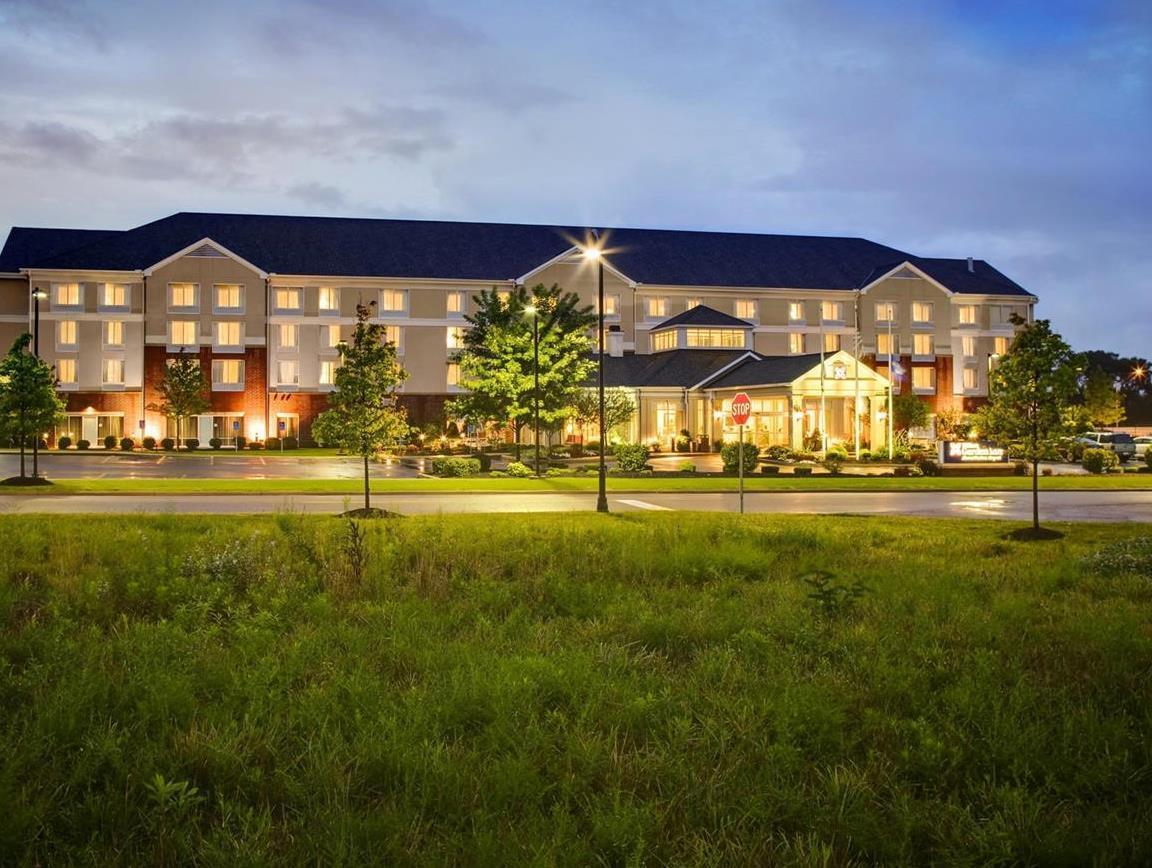 Hilton Garden Inn Akron-Canton Airport Норт-Кантон Экстерьер фото