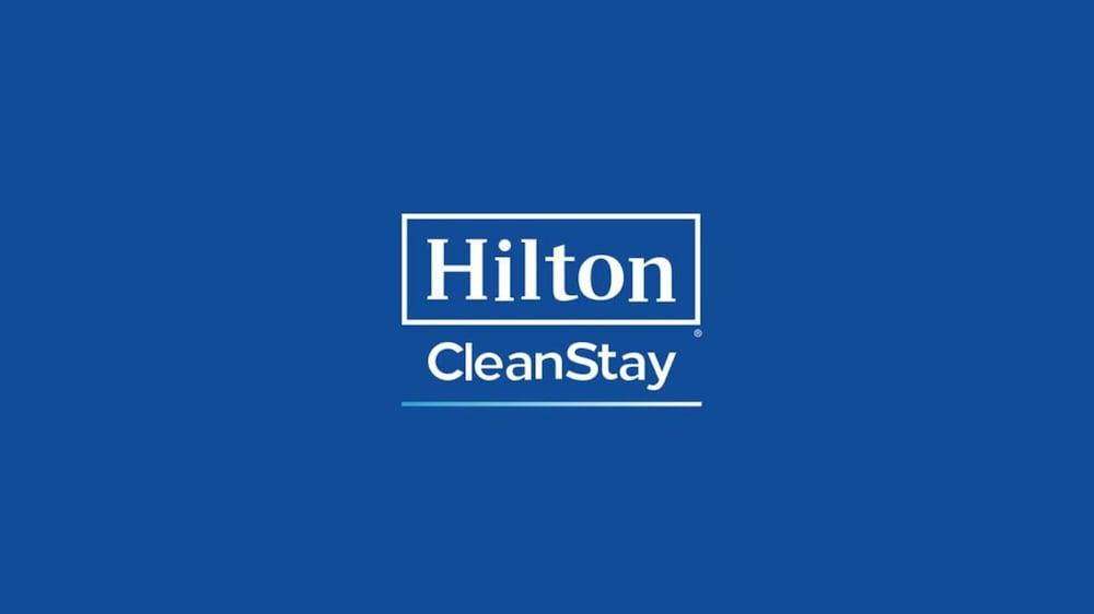 Hilton Garden Inn Akron-Canton Airport Норт-Кантон Экстерьер фото