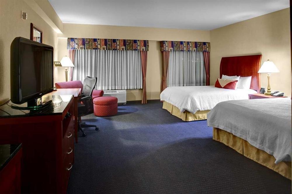 Hilton Garden Inn Akron-Canton Airport Норт-Кантон Номер фото