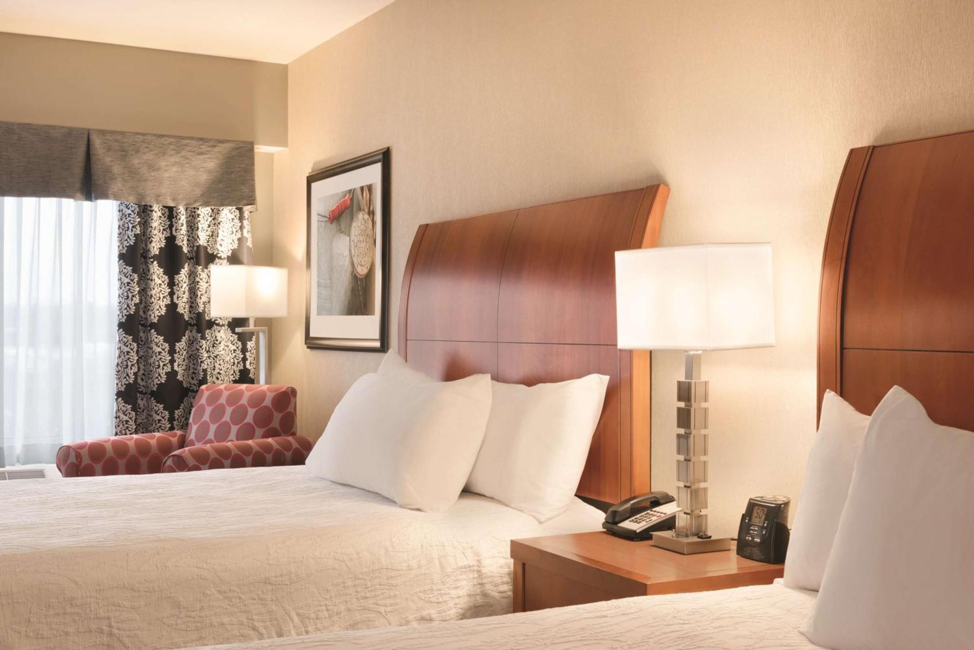 Hilton Garden Inn Akron-Canton Airport Норт-Кантон Экстерьер фото