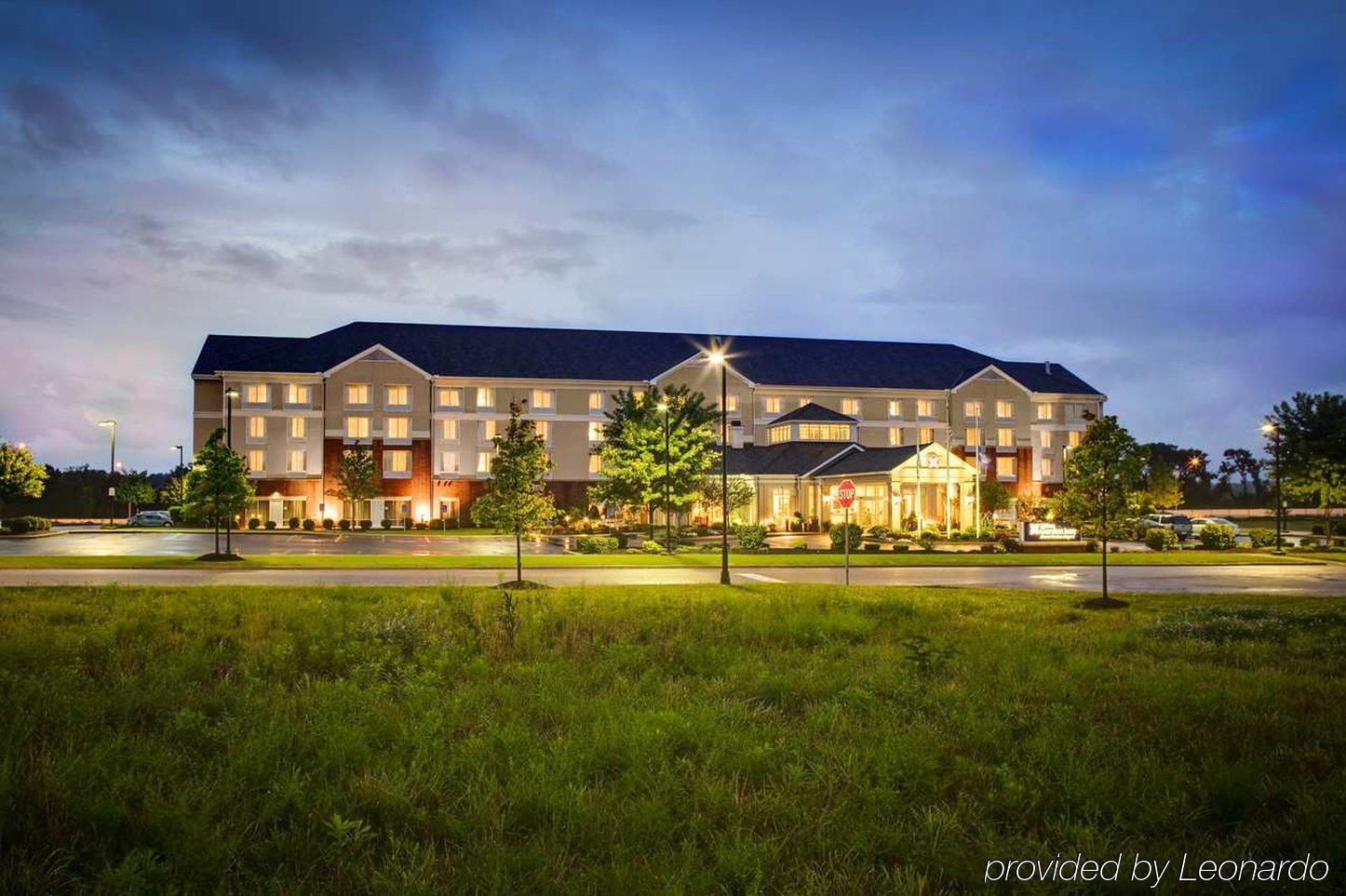 Hilton Garden Inn Akron-Canton Airport Норт-Кантон Экстерьер фото