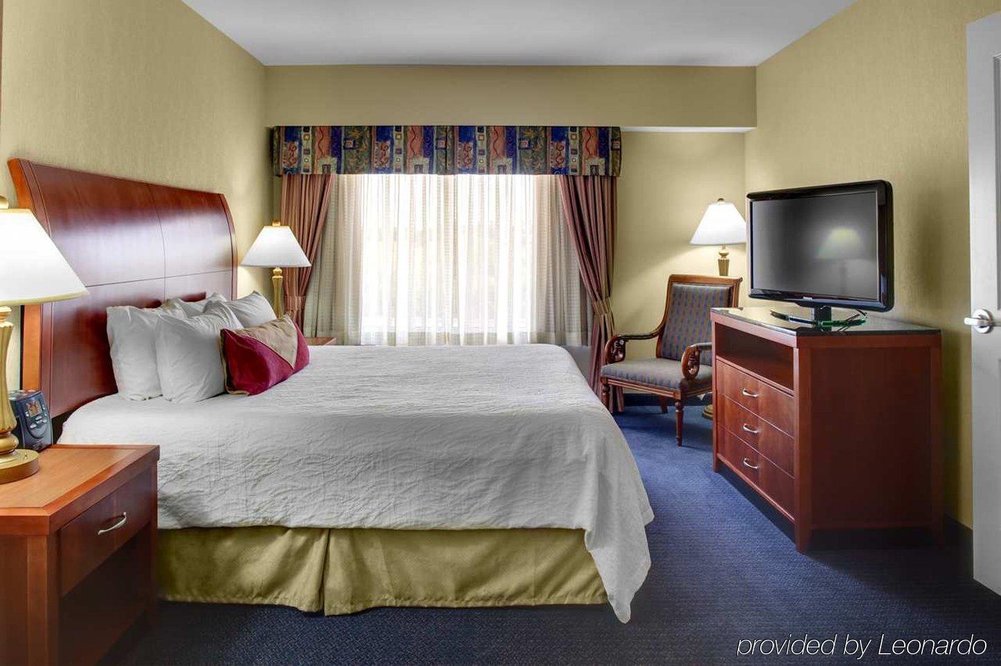 Hilton Garden Inn Akron-Canton Airport Норт-Кантон Номер фото