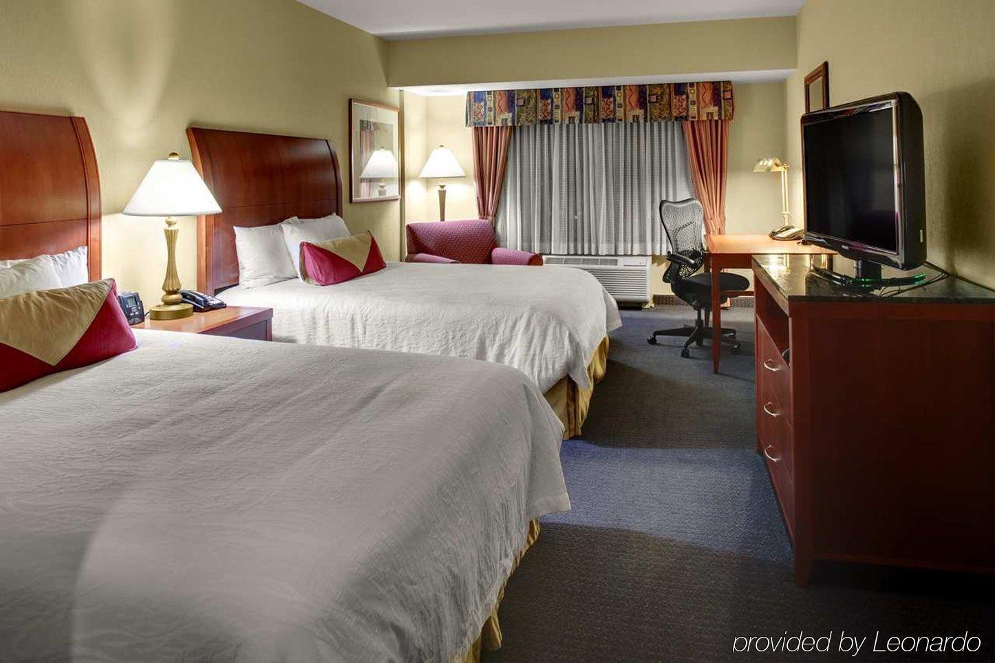 Hilton Garden Inn Akron-Canton Airport Норт-Кантон Номер фото